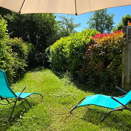 Maison Avec Jardin Et Commerces A Pied * Sévrier